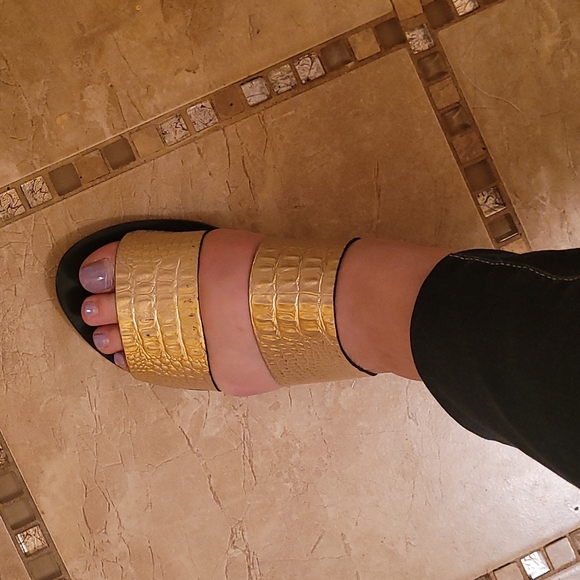 SOL SANA slippers. Size 6.5 - Picture 3 of 3